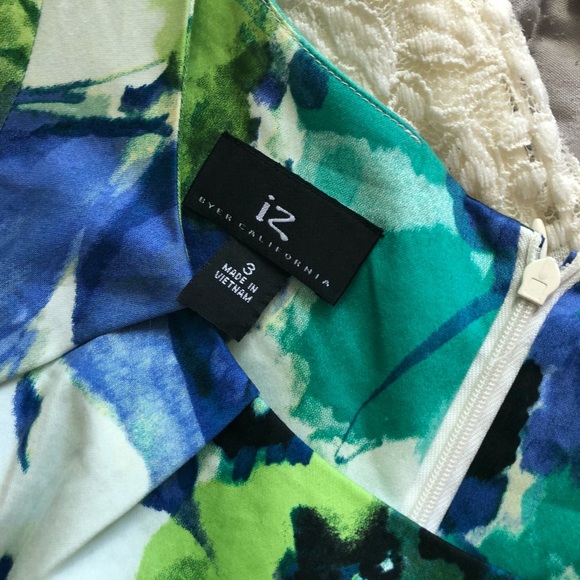 Spring dress - Picture 4 of 4